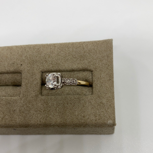 14kt two-tone vintage traditional engagement mounting